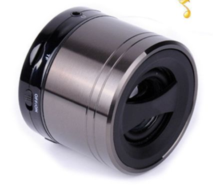 Seamless Steel Wireless Speaker