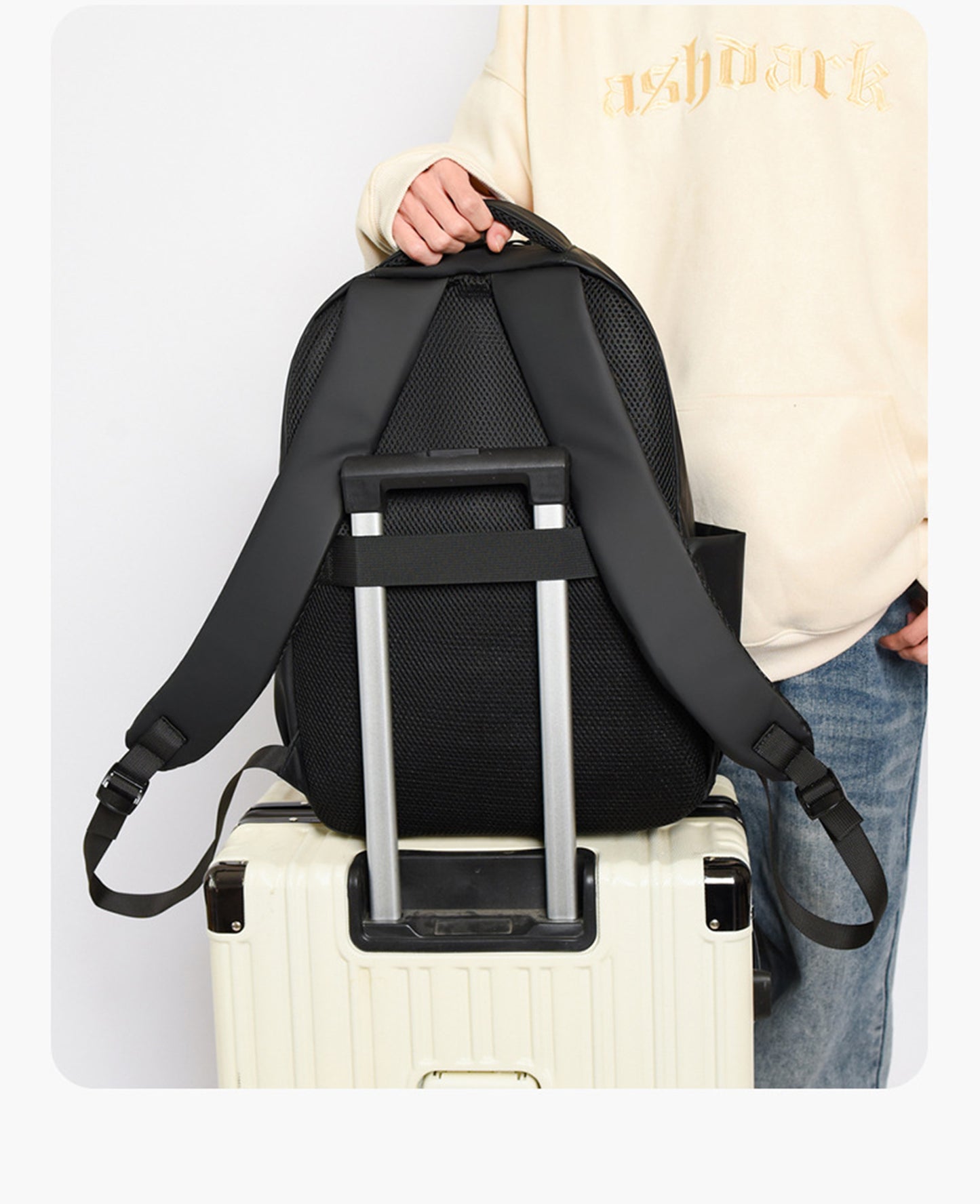 16" Lightweight Laptop Backpack
