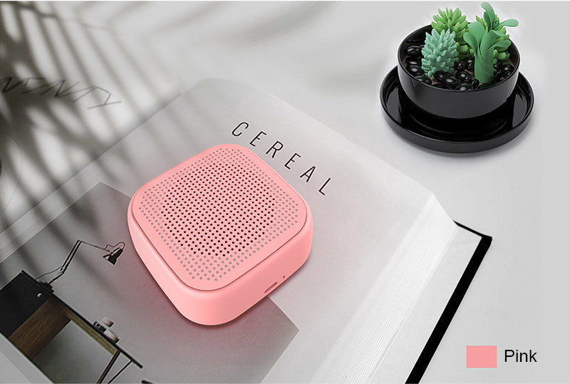 3W 800 mAh Macaron Mini Tower Shape Wireless Speaker w/USB