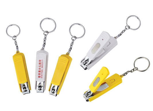 Nail Clipper W/A Plastic Cover