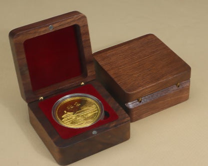 Black Walnut Wood Single Coin Storage Display Box Medium Size