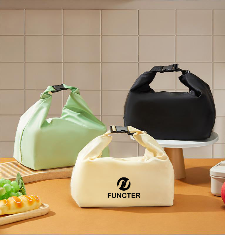 Handheld Insulated Lunch Bag W/ Buckle