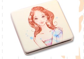 Foldable Cosmetic Mirror