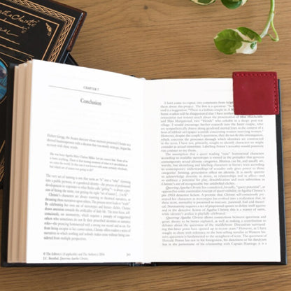 PU Leatherette Square Page Corner Mini Bookmark for Book Lover, Reader, Book Worm