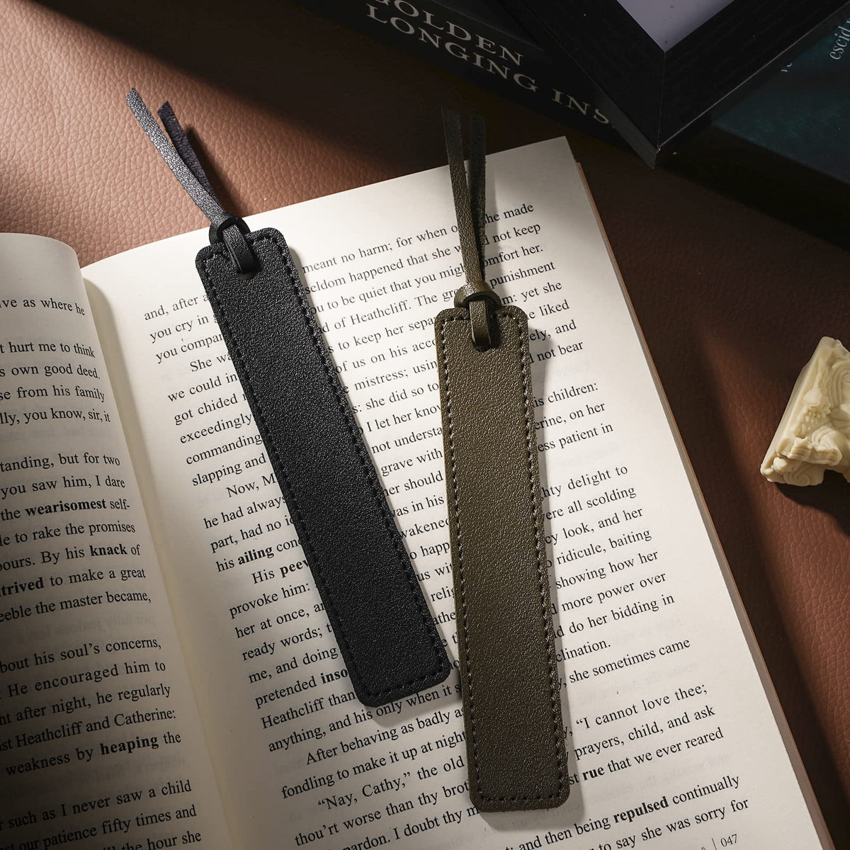 PU Leather Bookmark Classic Stitched Bookmark Page Markers Reading Gifts for Book Lovers Students