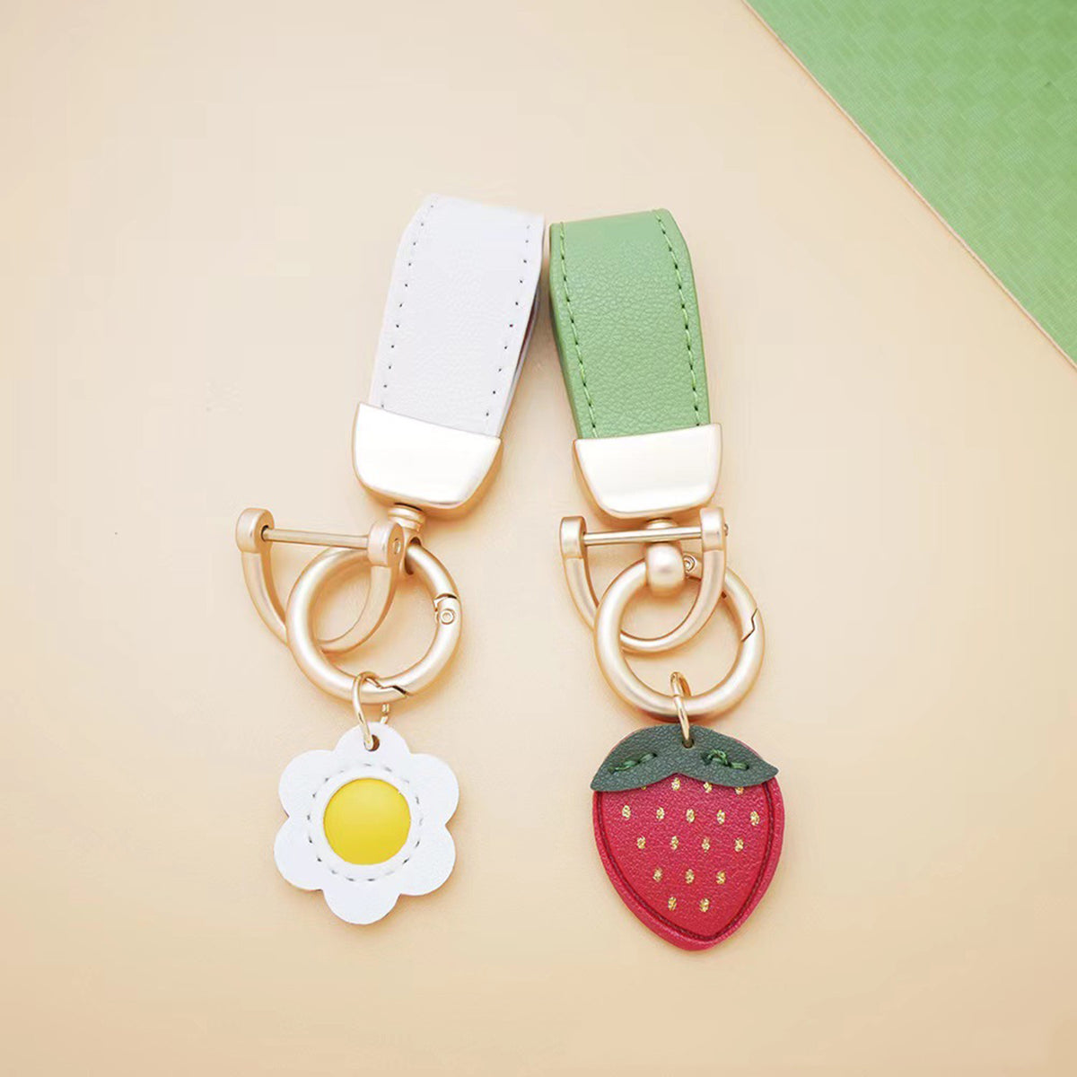 Key Chain with Key Rings Business Presents Car Key Chains for Women and Men