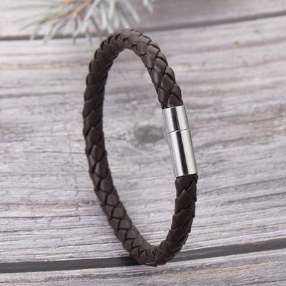 Man Fashion Leather Woven Wristband