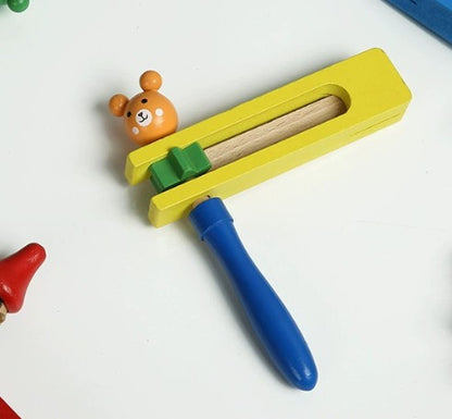 Wooden Animal Head Ratchet Rattle Toy Scraper Noisemaker