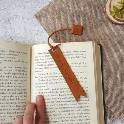 PU Leather Bookmark Classic Stitched Bookmark Page Markers Reading Gifts
