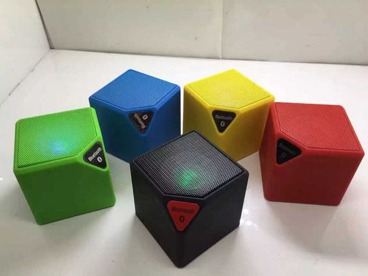 Cube LED Light Wireless Speaker