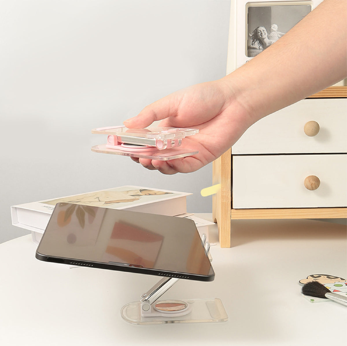 360 Acrylic Phone Stand Adjustable Angle Cell Phone Holder Foldable Holder