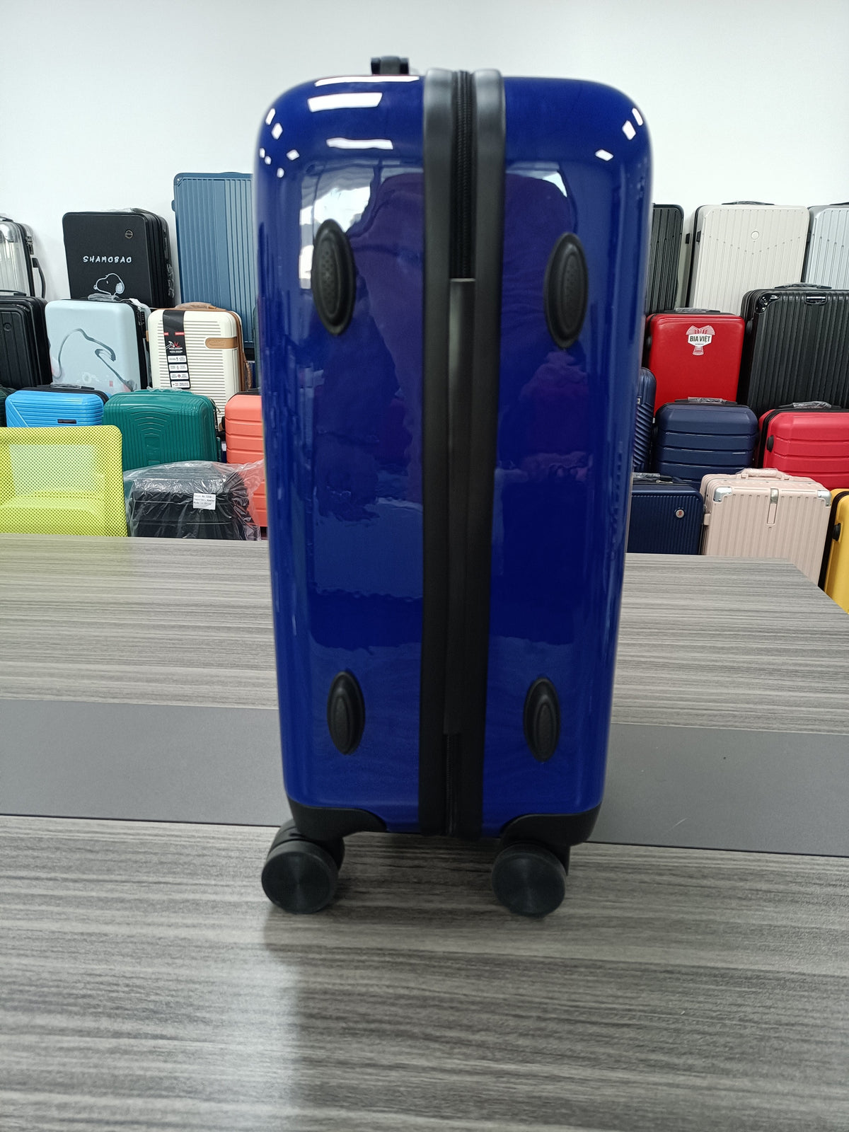 Blue Blank Side