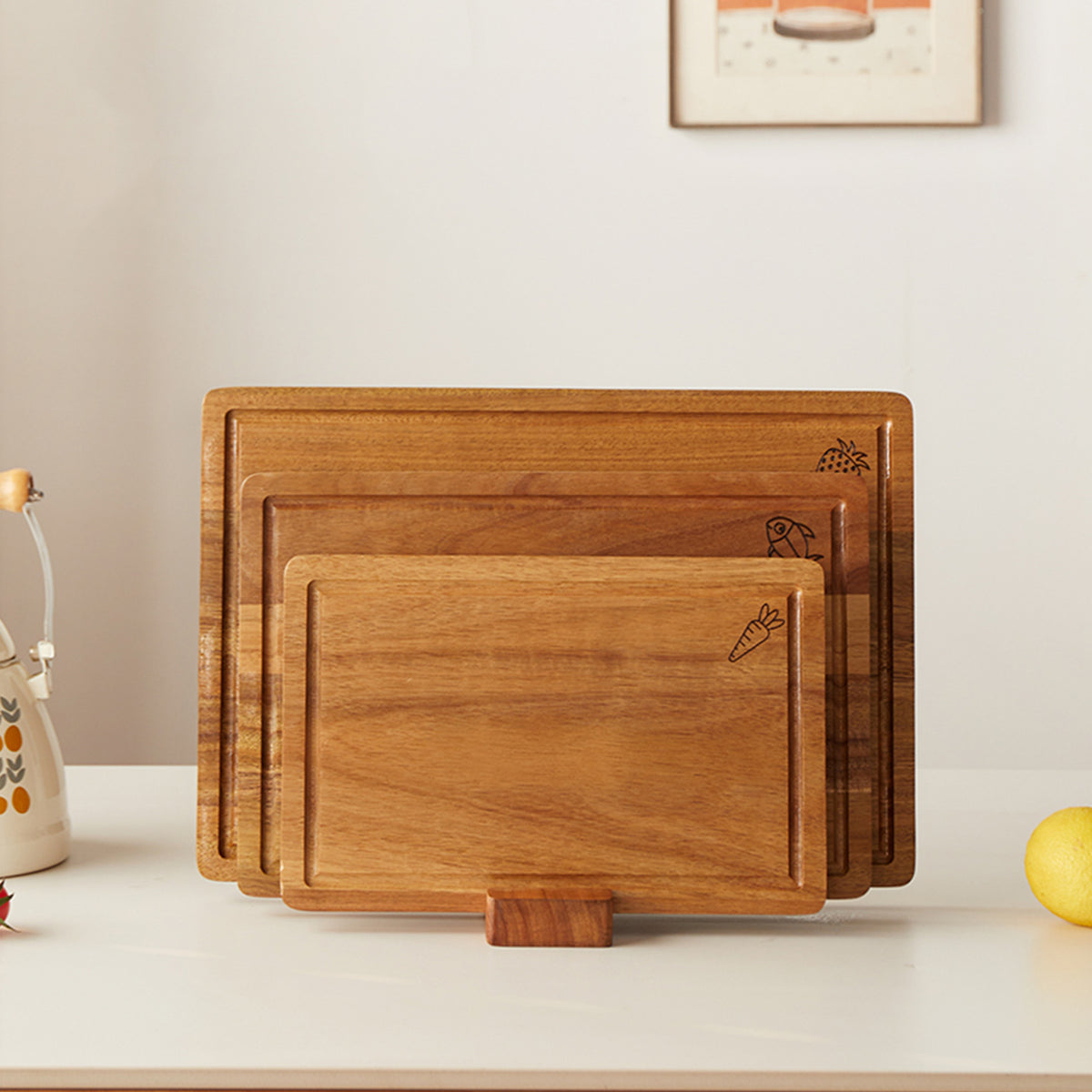 Three-Piece Set Acacia Wood Home Kitchen Cutting Board with Built-in Juice Sink