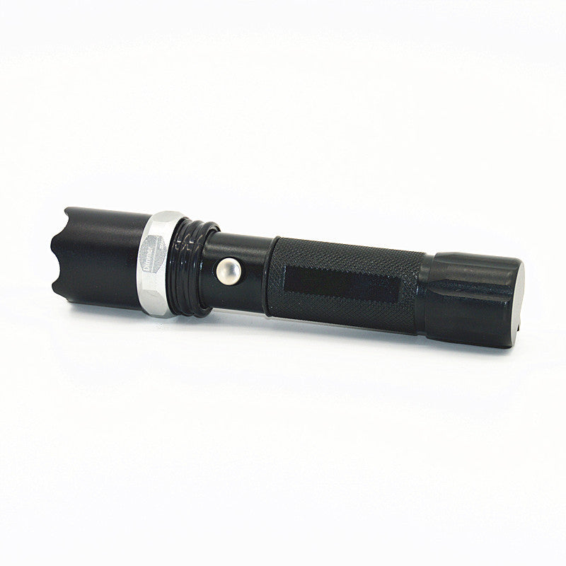 Bright Zoomable LED Flashlight With Rechargeable Battery For Outdoor Emergency