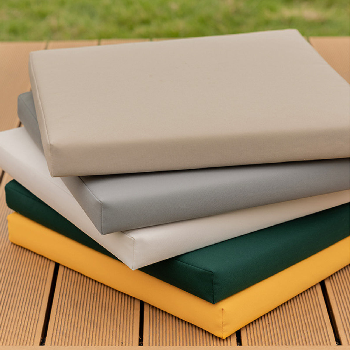 18" x 18" Waterproof Cushions Outdoor Seat Cushion Fade Resistant Poolside Chair Pad