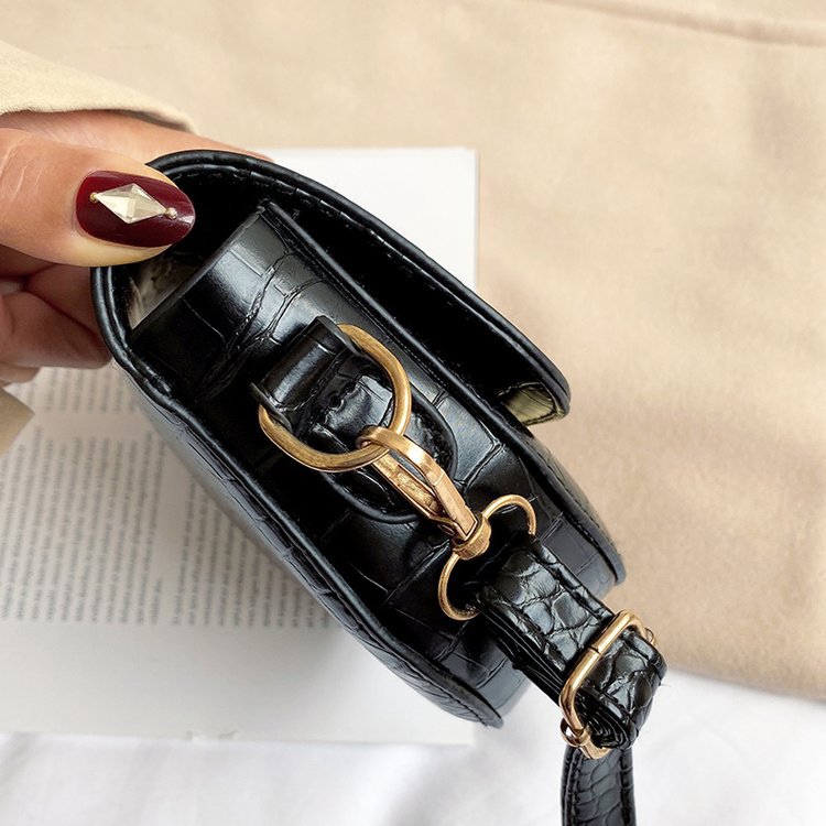 Women's Mini Alligator Print Crossbody Flap Closure PU Leather Shoulder Bag W/Adjustable Strap
