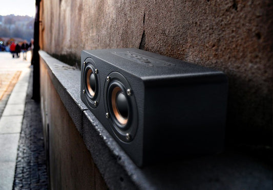 High Quality 3W Mini Portable Wood Wireless Speaker