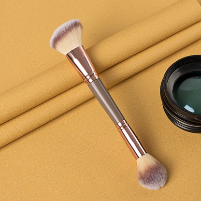 Dual Ended Makeup Brush Concealer & Highlighter Brush for Professional Makeup Application