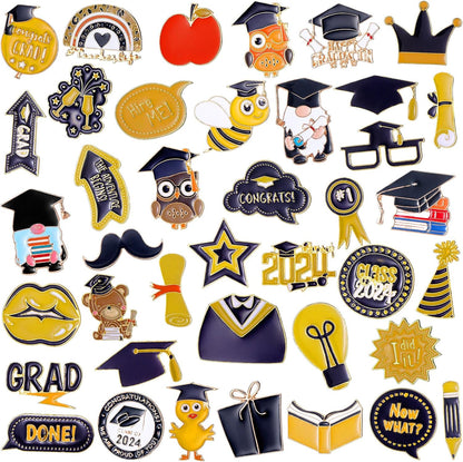 Graduation Pin Cute Kindergarten Preschool Graduation Enamel Lapel Pin Student Gift Brooch Pin Badge