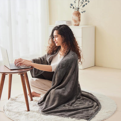 2-in-1 Foldable Wrap-Style Throw Blanket Cushion