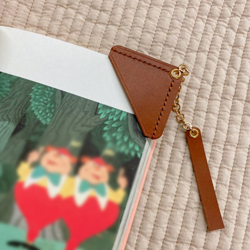 PU Leather Corner Bookmark Classic Stitched Bookmark Page Markers Reading Gifts W/ Chain