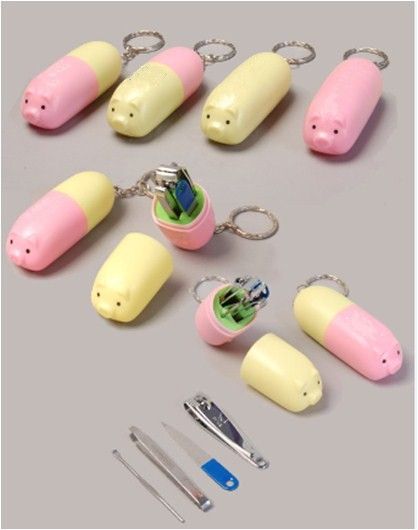 Pig Shaped Manicure Set w/Plastic Cover
