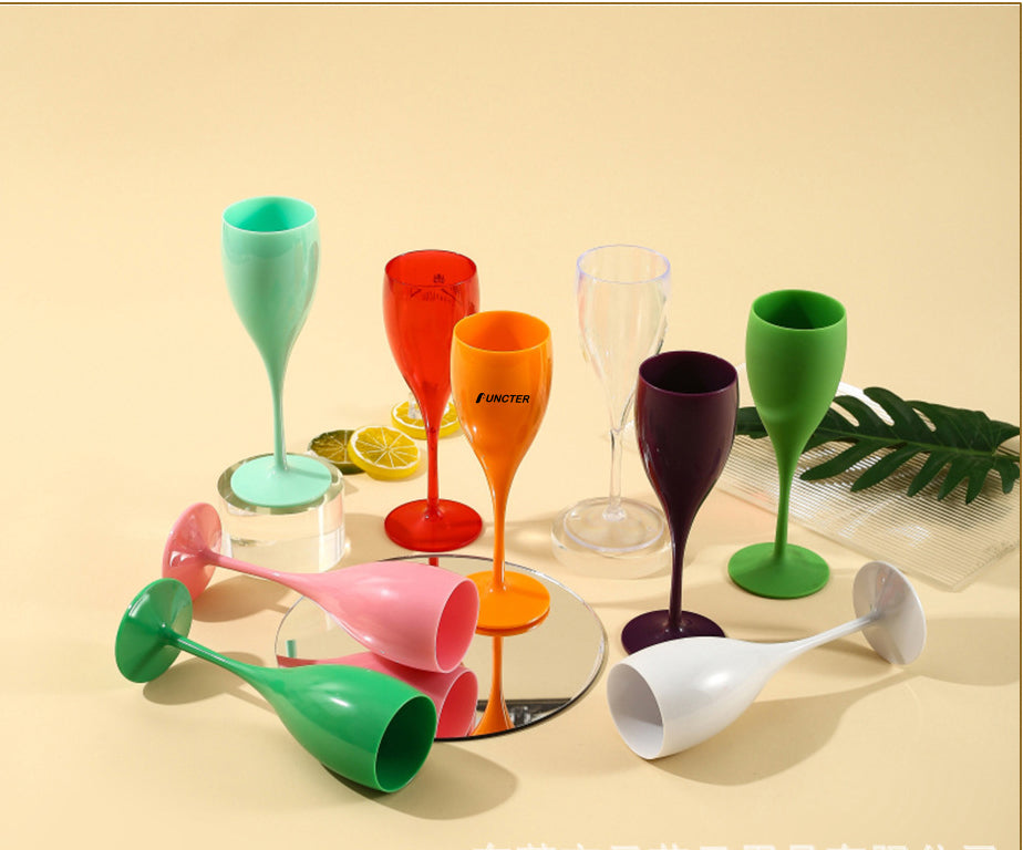 5 Oz. Plastic Wine Glasses