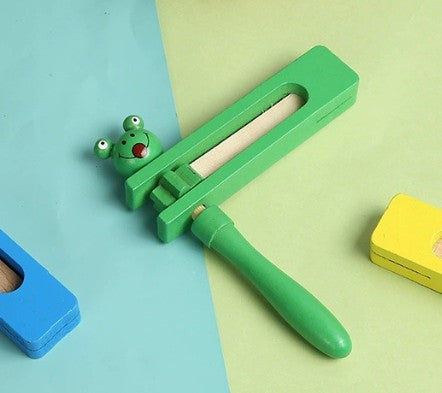 Wooden Animal Head Ratchet Rattle Toy Scraper Noisemaker