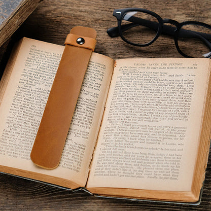PU Leather Bookmark Classic Stitched Bookmark Page Markers Reading Gifts
