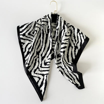Custom 35.5" x 35.5" Polyester Twill Polyester Square Scarf Women's Fashion Square Neck