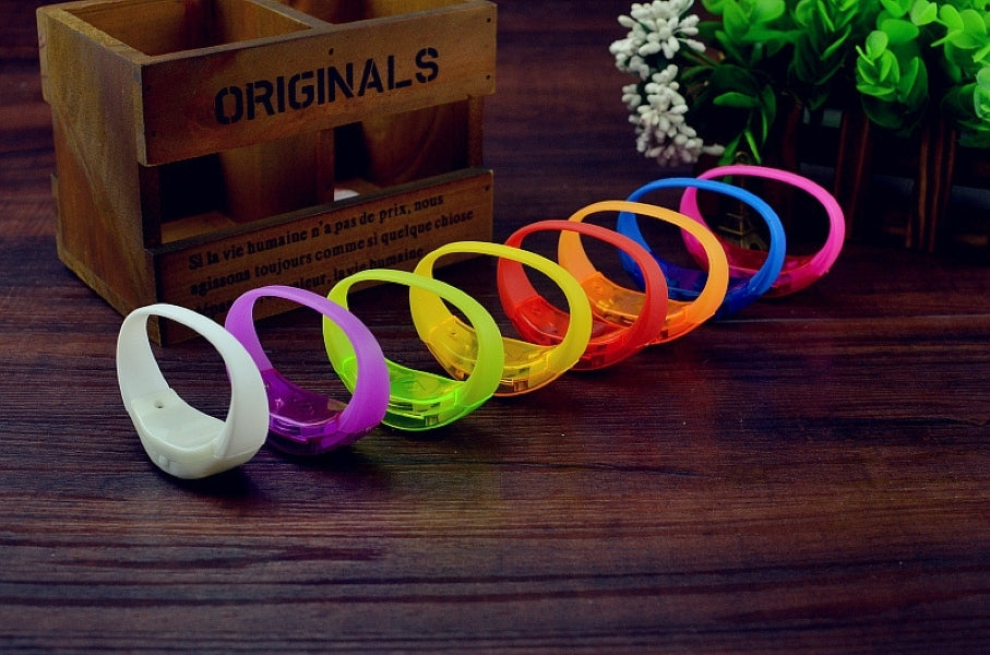 Button control LED Luminous Silicone Bracelet Rave Concert Birthday Carnival Party Favors Gift