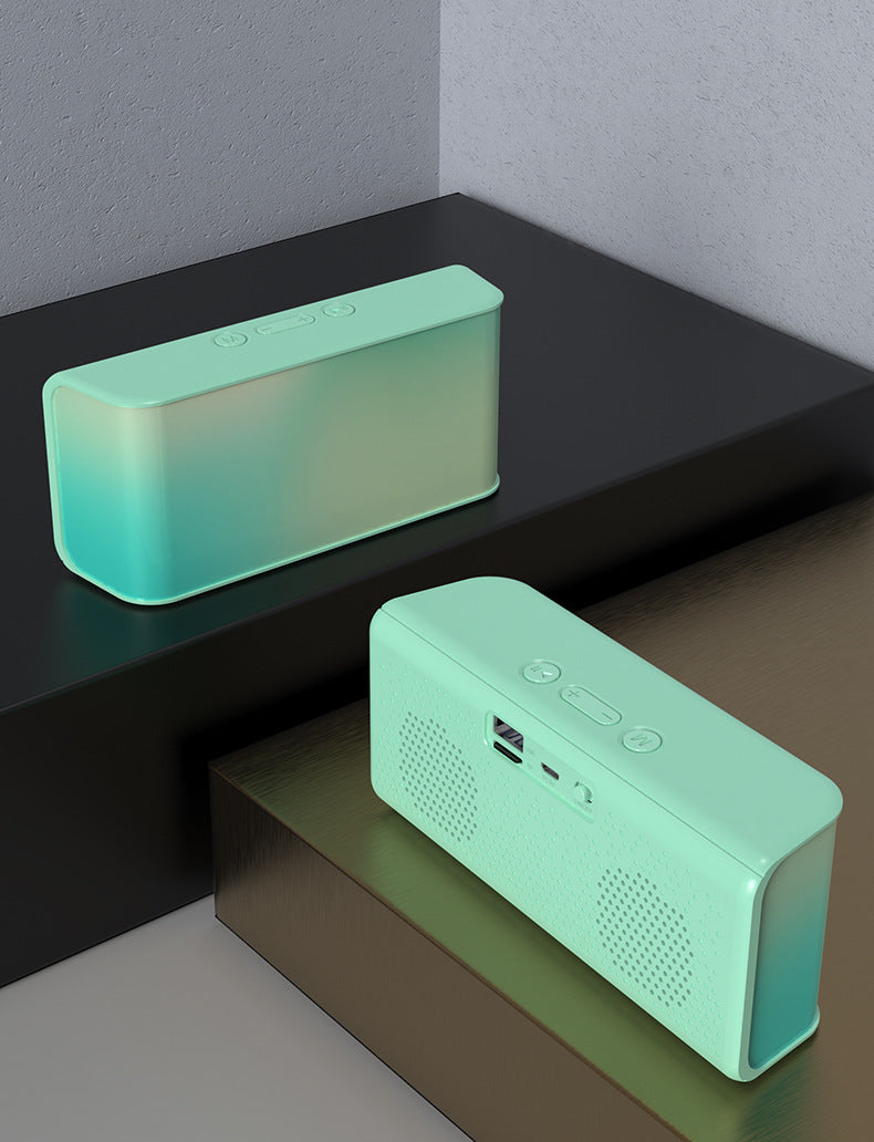 800 mAh Square Portable Mini Speaker