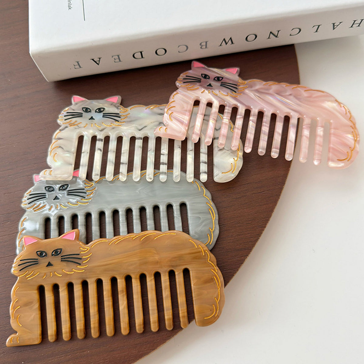 Portable Anti-Static Cute Cat Shape Acetate Comb Travel Hairbrush