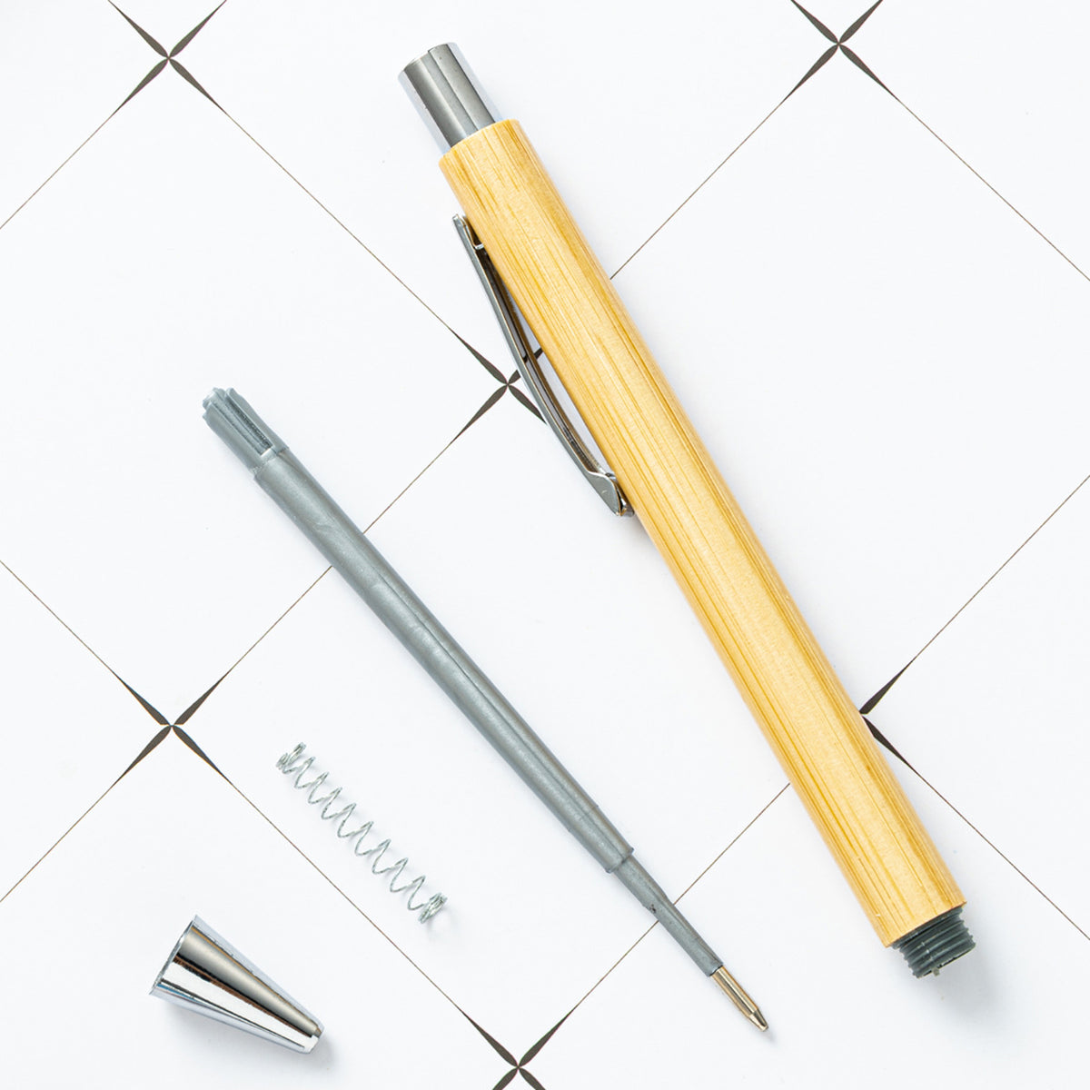 Bamboo Pen Retractable Ballpoint Pen With Black Ink