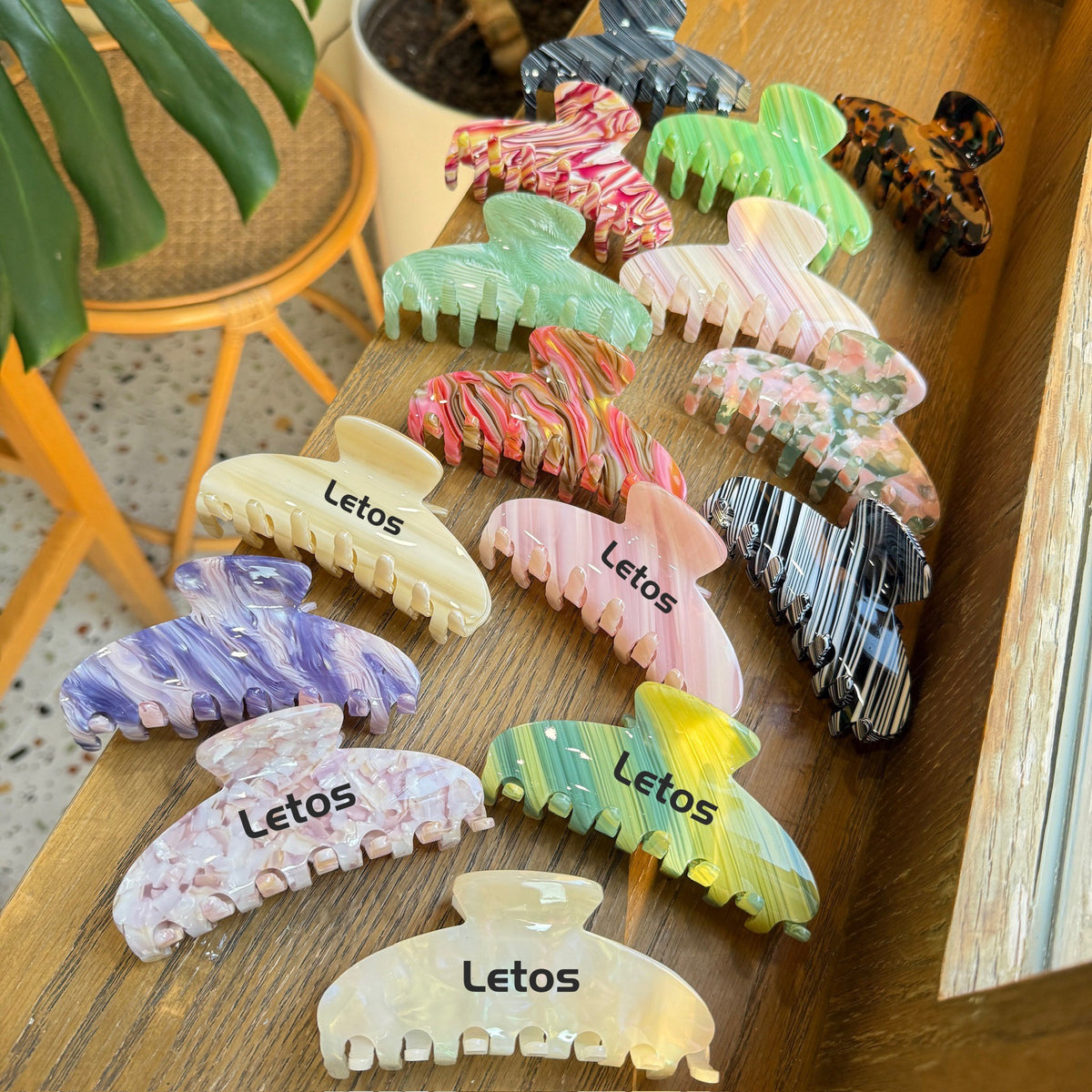 4" Wavy Cellulose Acetate Hair Claw Clips Hair Clips Hairpin Head Accessories