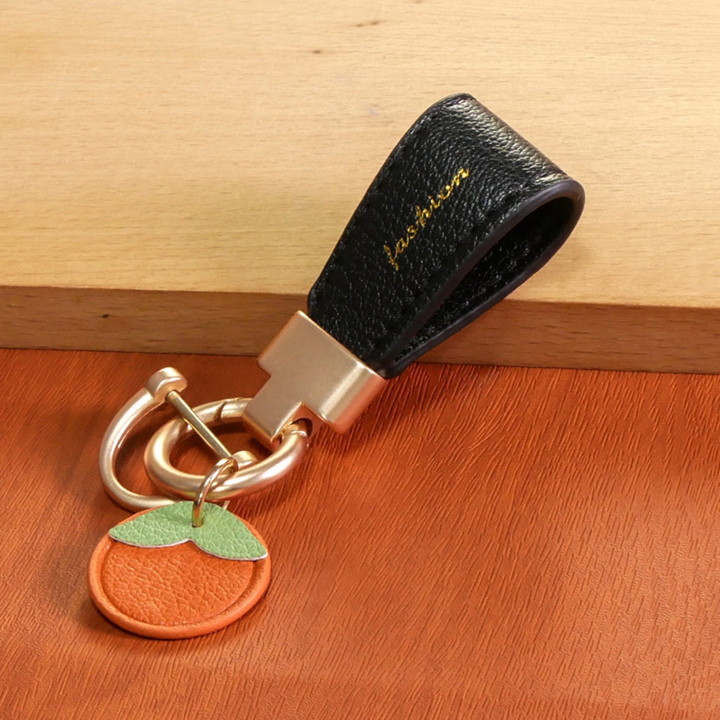 Leather Car Keychain,Universal Heavy Duty Metal Key Chain Accessories,Car Fob Key Keychain Holder
