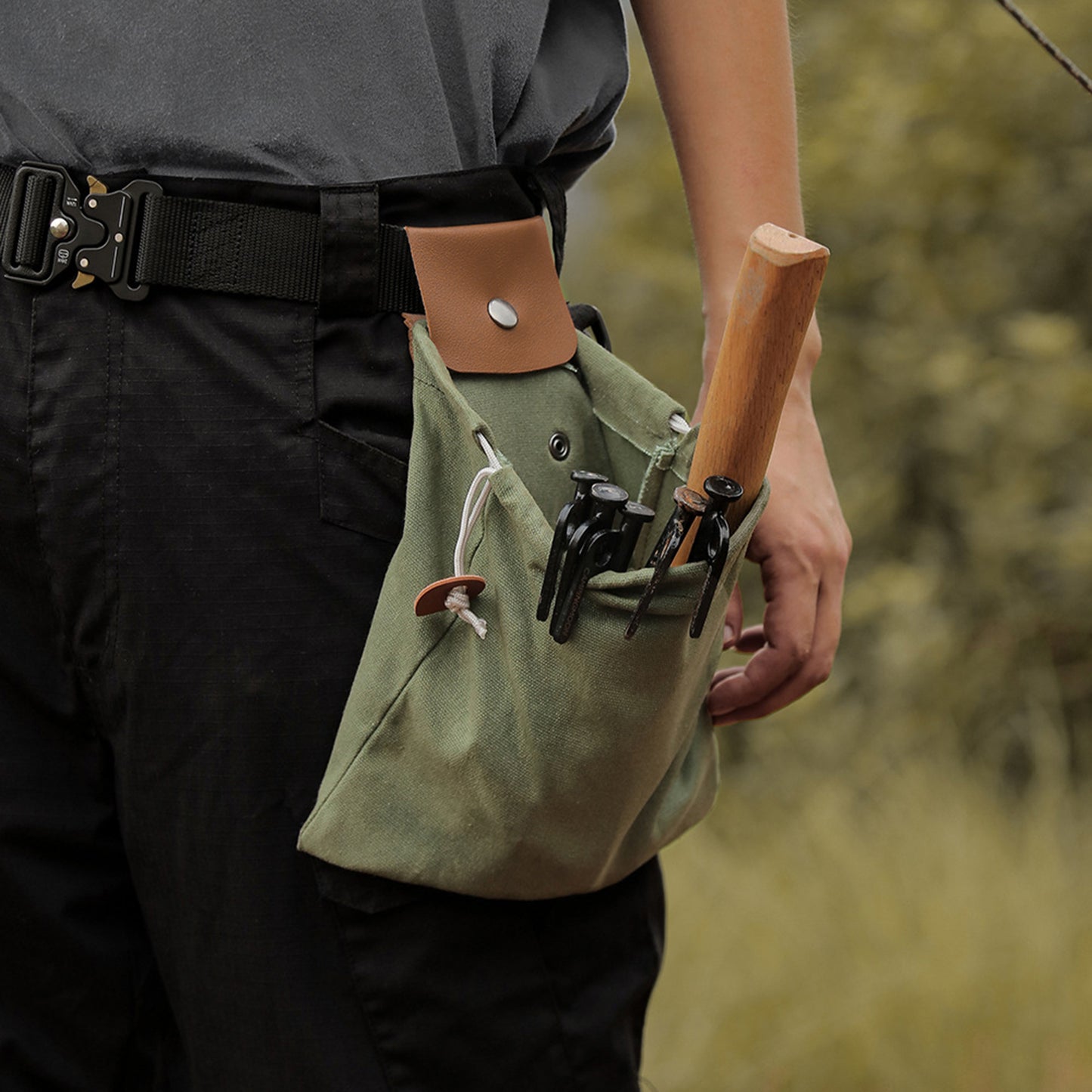 Waxed Canvas Mushroom Foraging Bag Collapsible Outdoor Camping Foraging Pouch Camping Hiking Bag