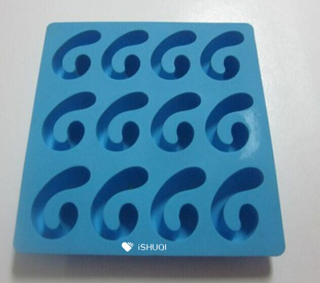 Q Shaped Silicone Ice Tray