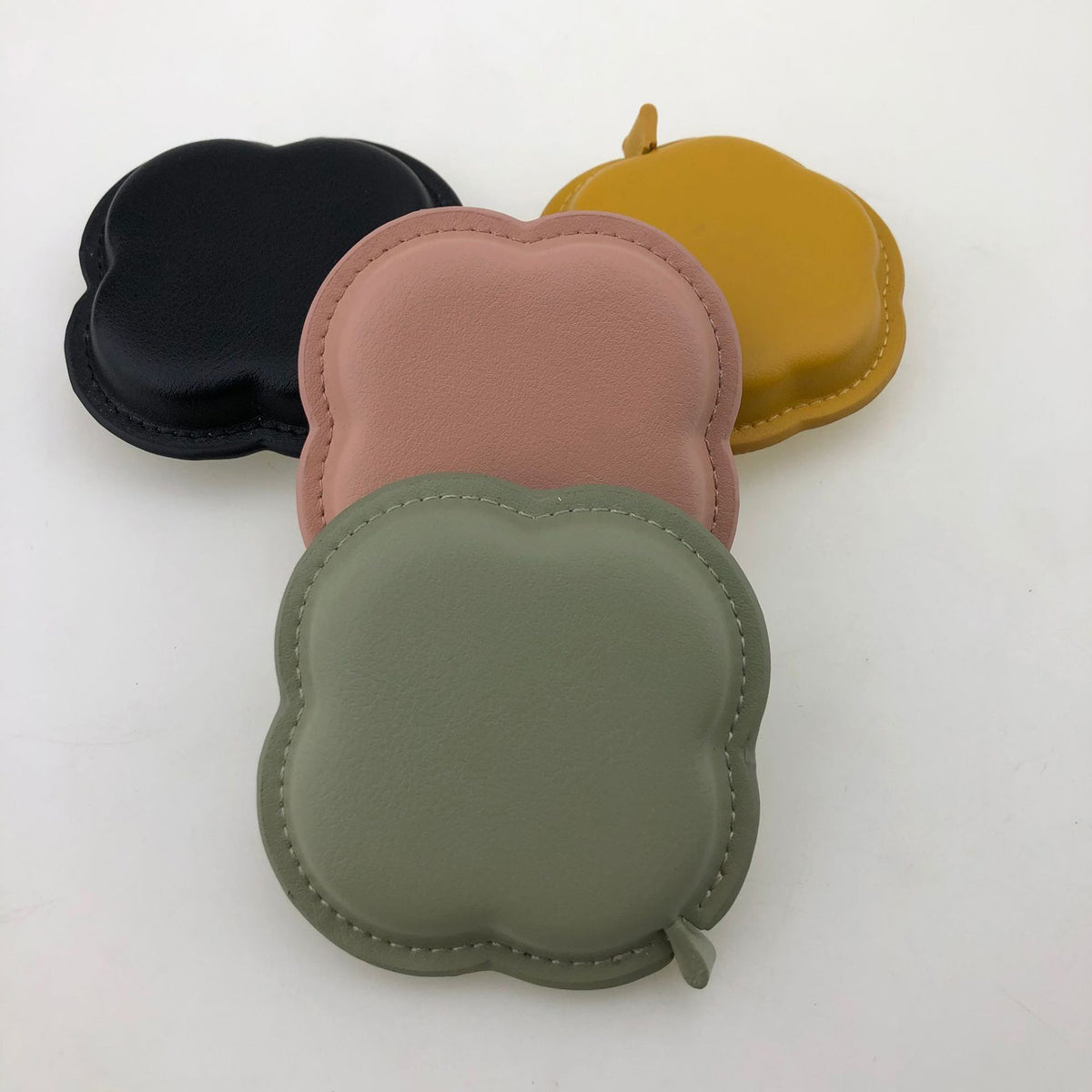 59" PU Leather Flower Shaped Body Measuring Tape