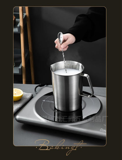 32 Oz. Stainless Steel Measuring Cups