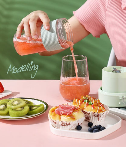 Portable Blender Cup Electric USB Juicer Blender For Shakes Smoothies And Juice